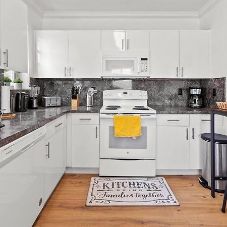 Comfy & Updated Apartment Centrally Located Minutes Away From Everything! Miami Esterno foto