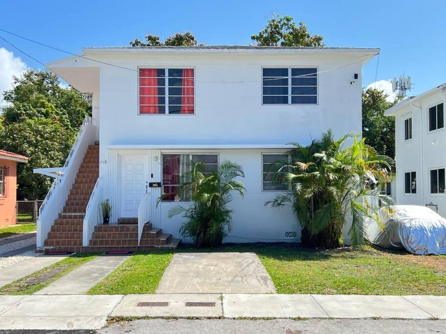 Comfy & Updated Apartment Centrally Located Minutes Away From Everything! Miami Esterno foto
